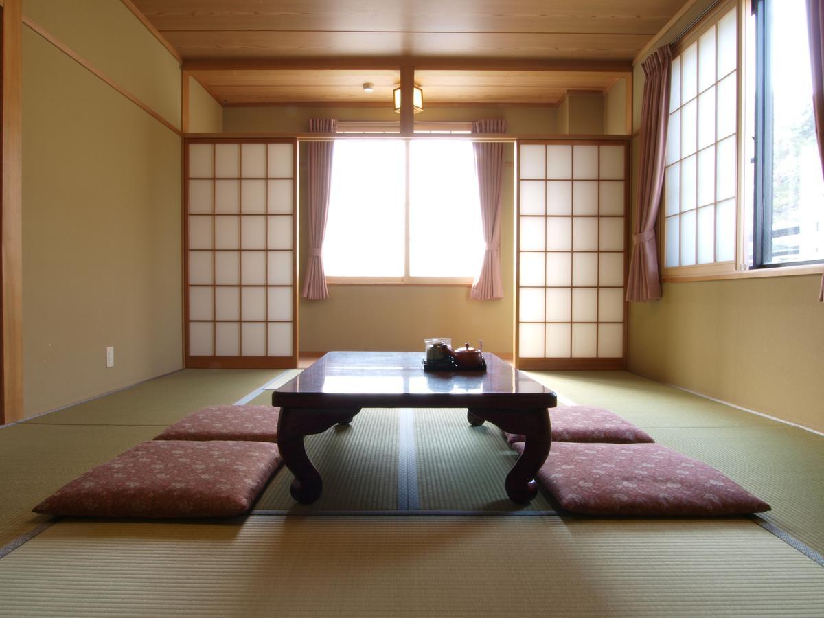 Hakuba Hotel Hana-No-Sato Bagian luar foto
